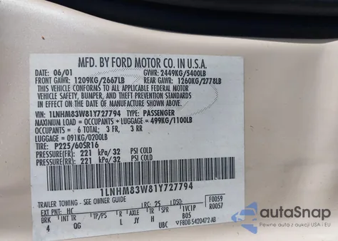 2001 Lincoln Town Car Cartier из США, поврежденный, VIN 1LNHM83W81Y727794